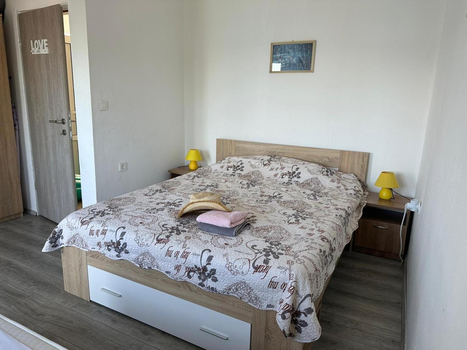 Apartment Mip Tisno Buitenkant foto