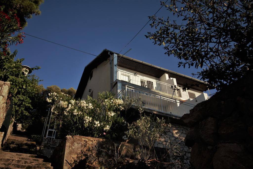 Apartment Mip Tisno Buitenkant foto